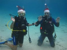 Bonaire is known for its fantastic diving. Here they were wishing their friends and family a Happy Christmas!